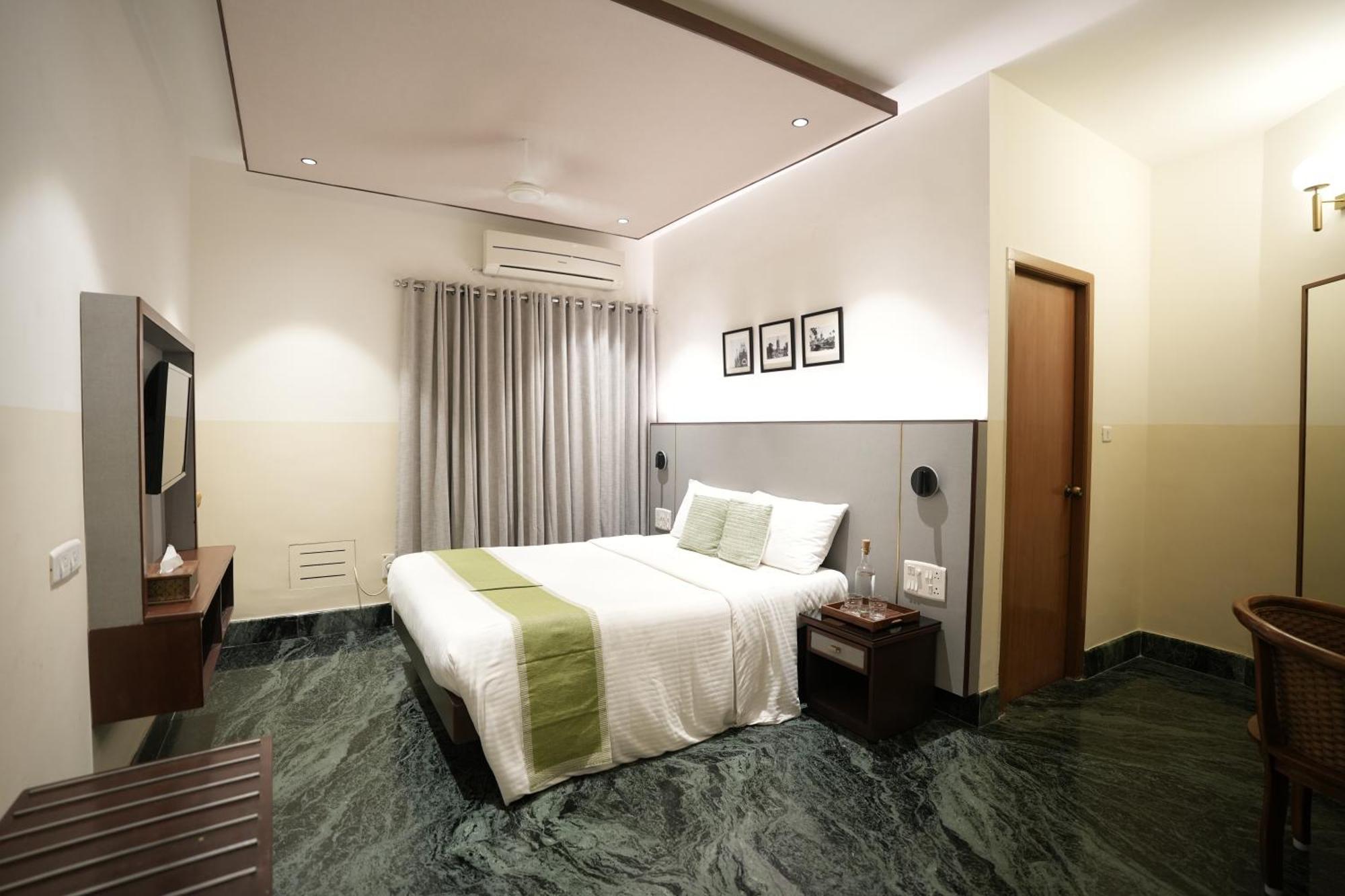 Hanu Reddy Residences Poes Garden Chennai Eksteriør billede