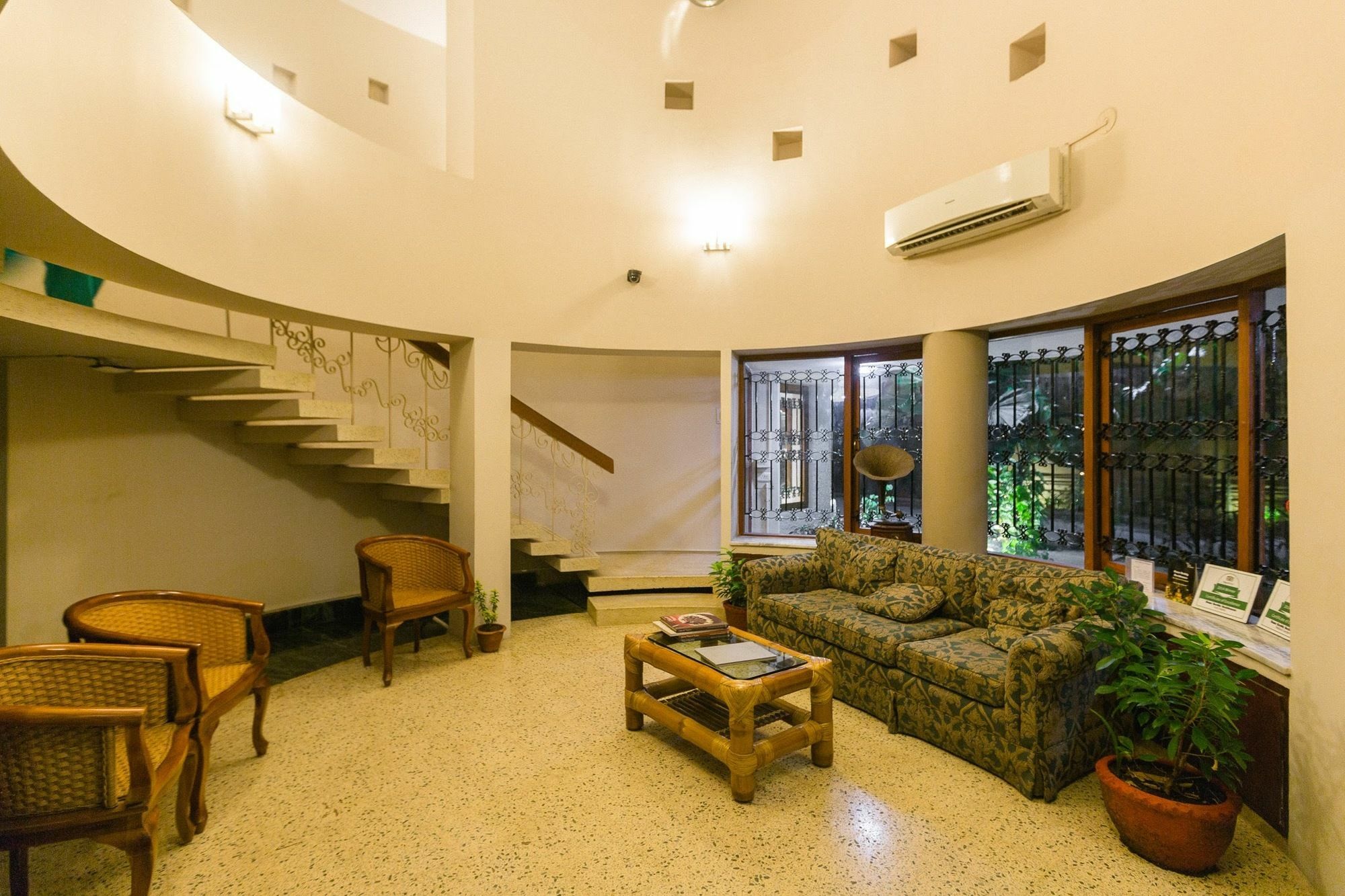 Hanu Reddy Residences Poes Garden Chennai Eksteriør billede